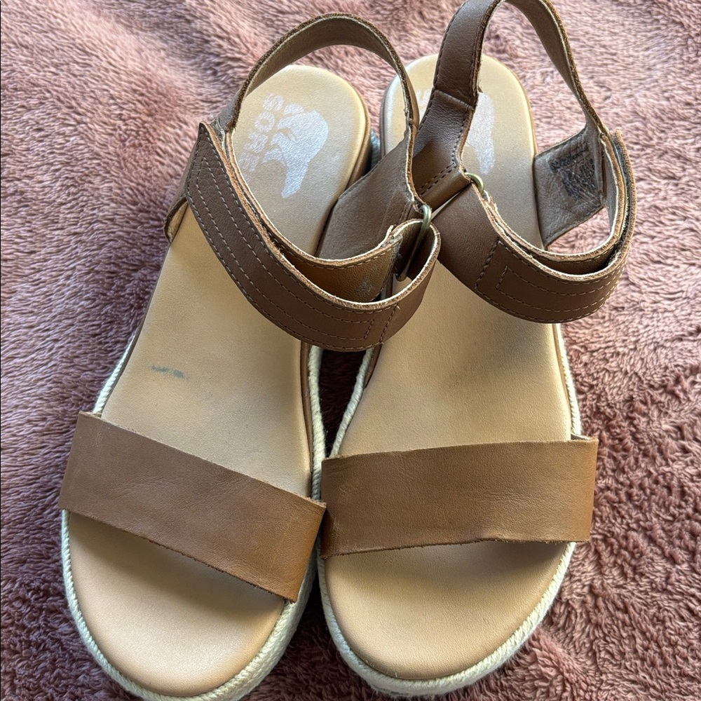 Sorel Tan Espadrille Platform Sandals - Picture 2 of 12
